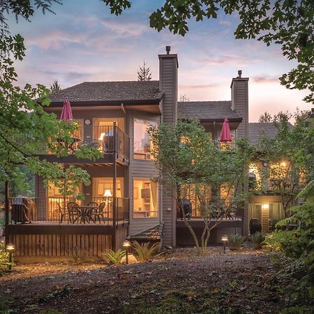 Whispering Woods Resort Welches Екстериор снимка