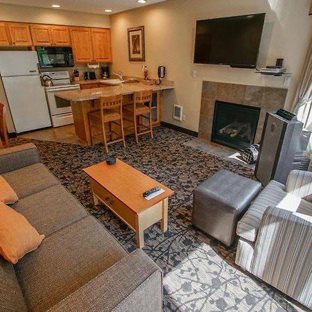 Whispering Woods Resort Welches Екстериор снимка