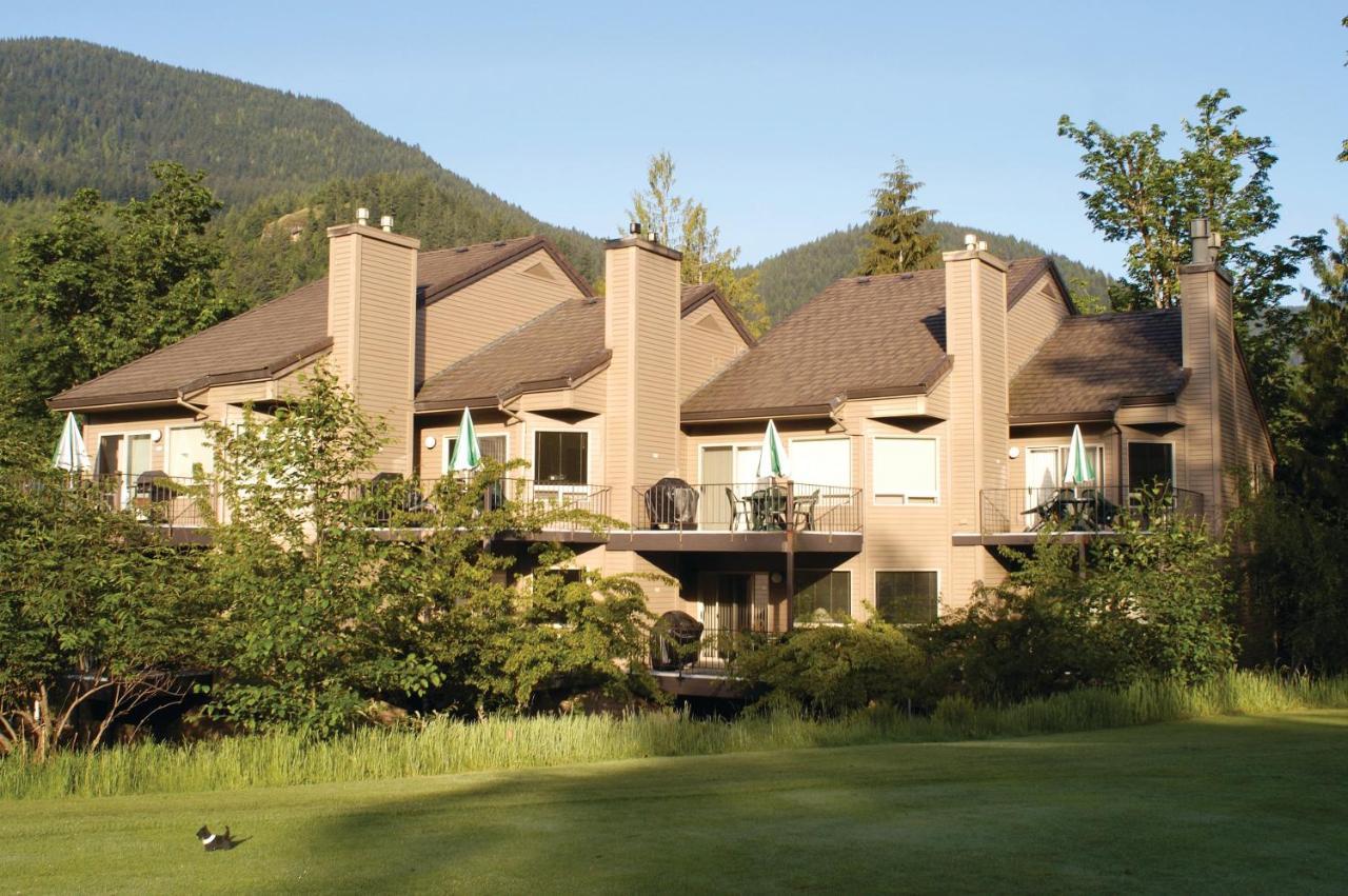 Whispering Woods Resort Welches Екстериор снимка