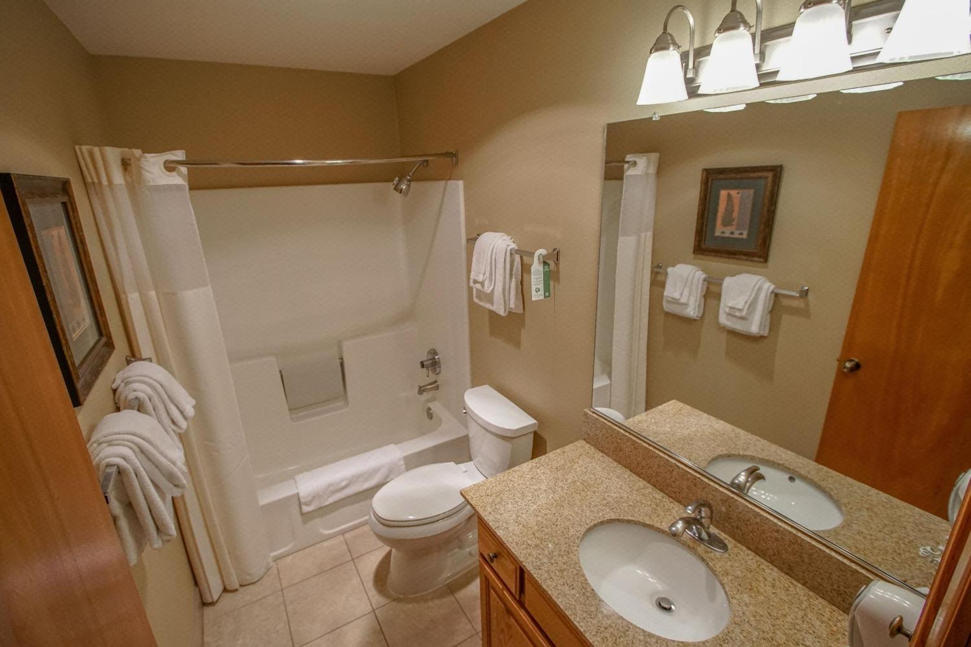Whispering Woods Resort Welches Екстериор снимка