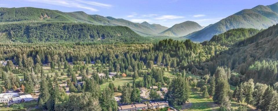 Whispering Woods Resort Welches Екстериор снимка