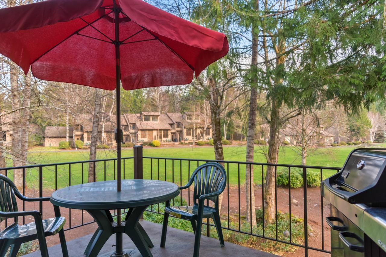 Whispering Woods Resort Welches Стая снимка
