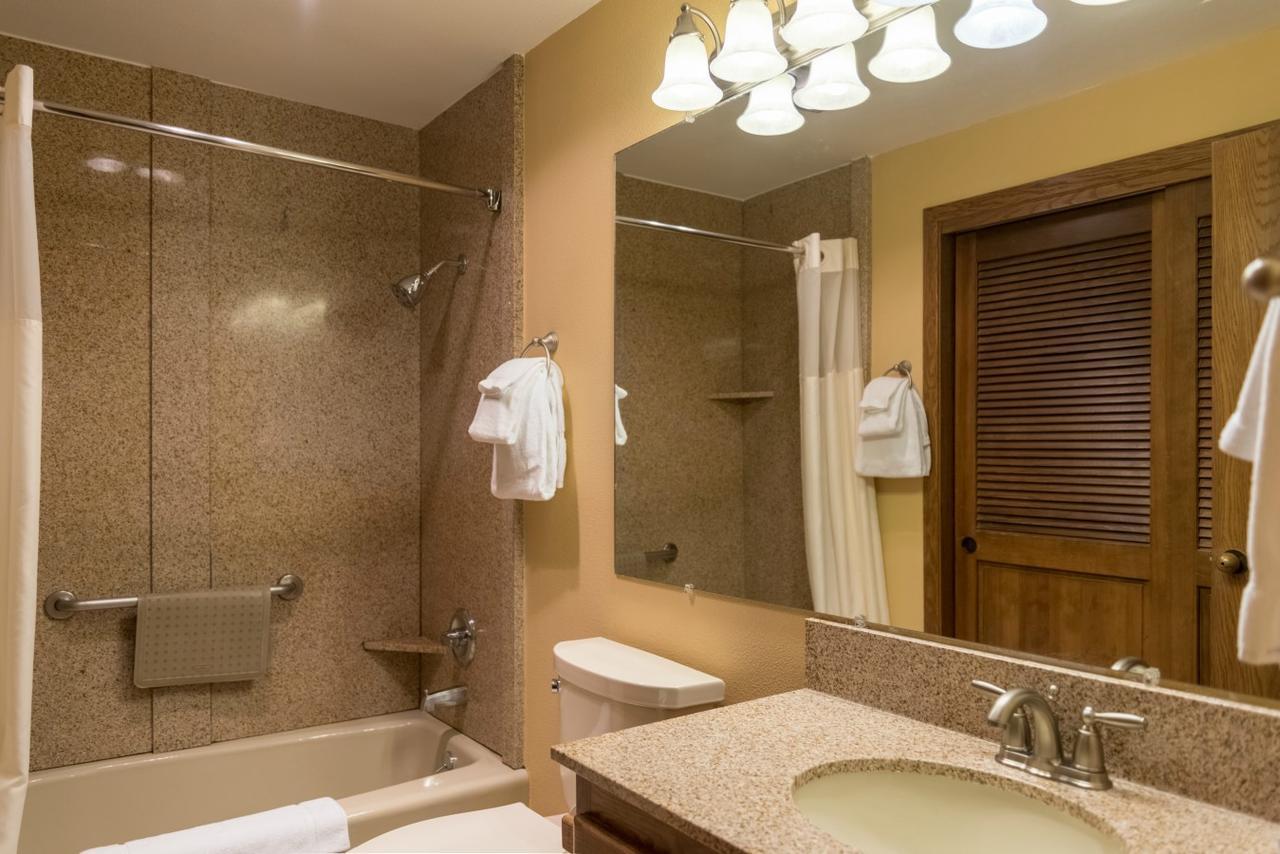 Whispering Woods Resort Welches Екстериор снимка